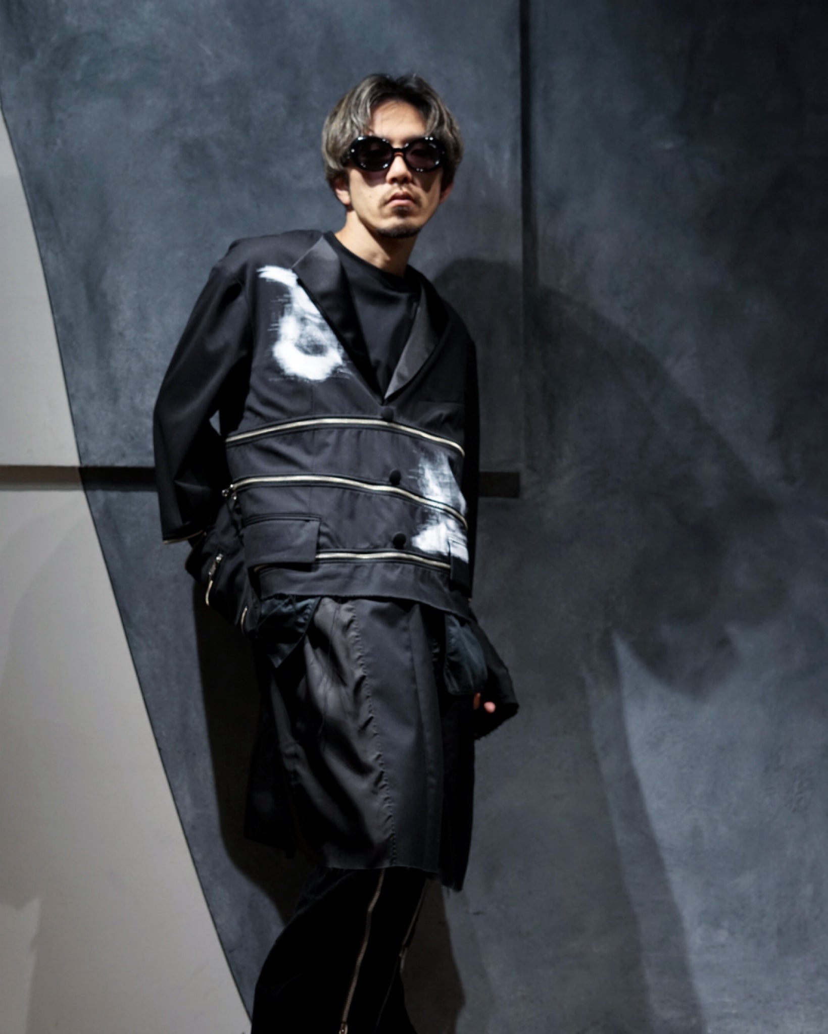 【TAKAHIROMIYASHITA The Soloist.】, spiral zip mummy, notched lapel,  mid-length jacket.